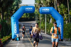 BIB: 2050
                            <button type="button" onclick="openModal(22579214)" class="btn btn-primary btn-sm float-right btn-popup" data-toggle="modal" data-target=".modal-high-quality">
                        <i class="fas fa-shopping-cart"></i> Add to Cart
                    </button>
                                            <button type="button" onclick="isThisMe(22579214, true)" class="btn btn-success btn-sm float-right btn-popup btn-isme hidden" data-toggle="tooltip" data-placement="bottom" title="นี่คือรูปของคุณใช่ไหม คลิกที่นี่เพื่อเอาเข้าอัลบั้ม">
                        <i class="fas fa-plus"></i> Add to album
                    </button>
                    <button type="button" onclick="isThisMe(22579214, false)" class="btn btn-warning btn-sm float-right btn-popup btn-isnotme hidden">
                        <i class="fas fa-ban"></i> Remove from album
                    </button>